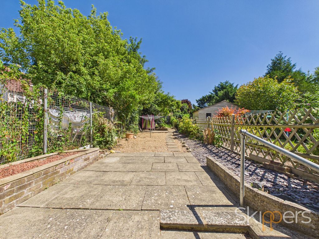 Property photo 3 of 20