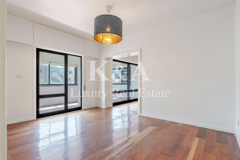 Property photo 3 of 30
