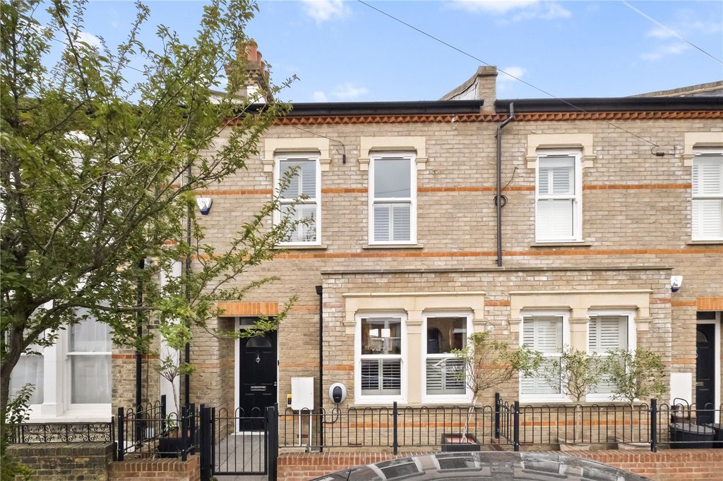 Property photo 1 of 14 Exterior