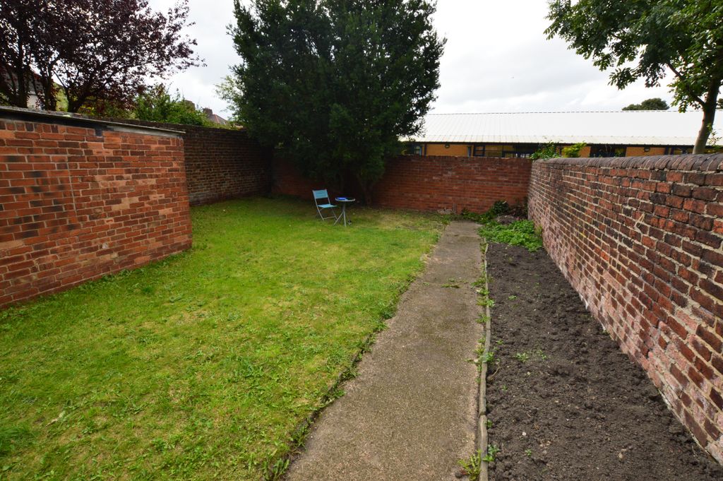 Property photo 2 of 2