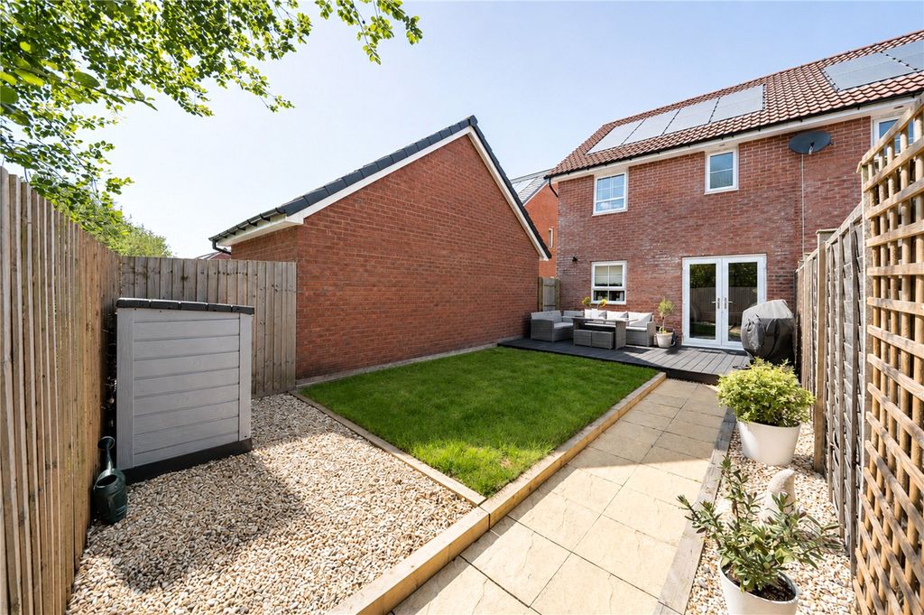 Property photo 2 of 16 Picture No. 09