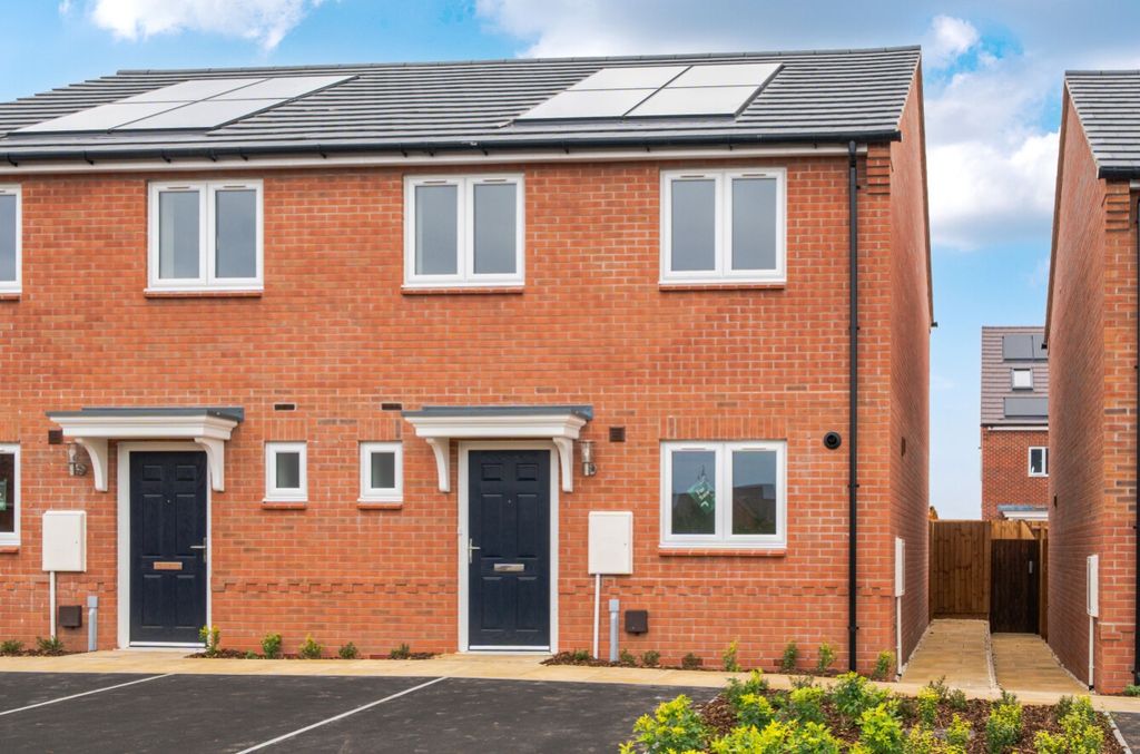 Property photo 1 of 9 1520929-6-1A08Feb8Ebd84