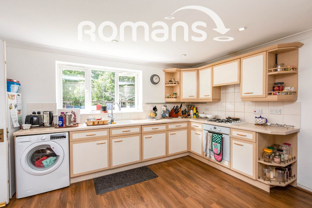 Property photo 3 of 13 Property Image