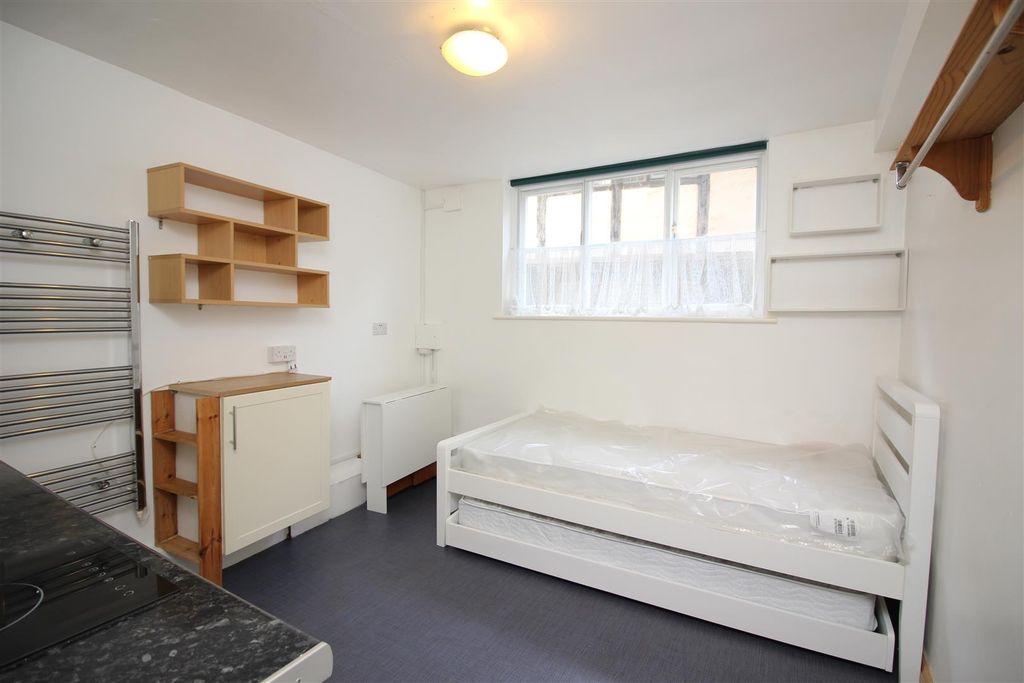 Property photo 3 of 6 Img_1467.Jpg