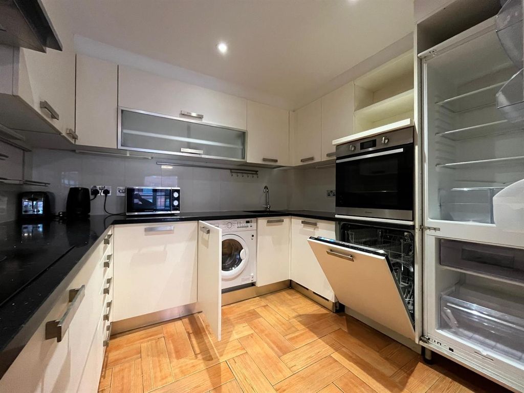 Property photo 1 of 11 Whatsapp Image 2026-02-24 At 16.00.12 (1).Jpeg