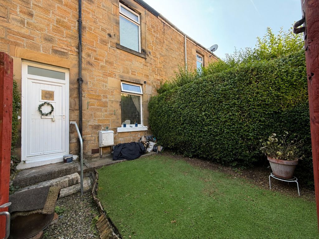 Property photo 1 of 10 External