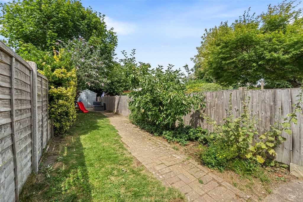 Property photo 2 of 11 Picture No. 19