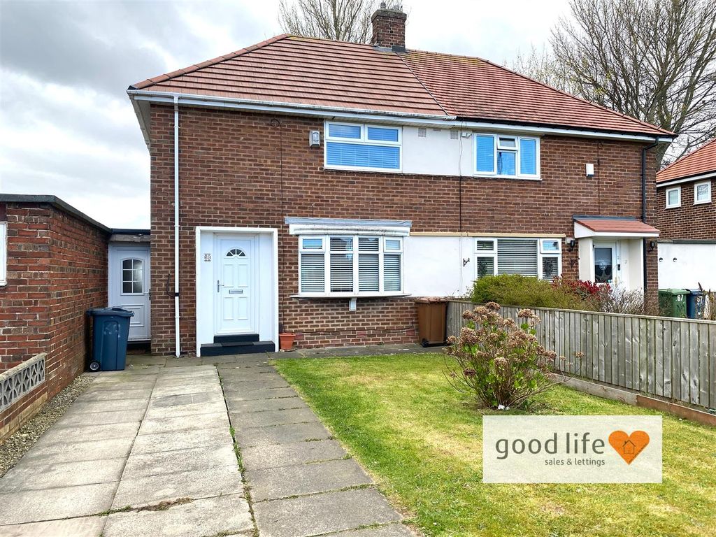 Property photo 1 of 10 20260330_134011297_Ios69Prestburyroad.Jpg