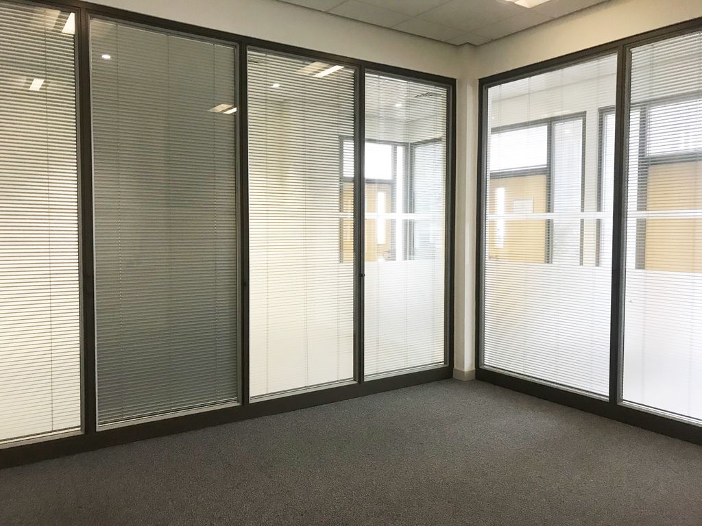 Property photo 1 of 14 Office M
