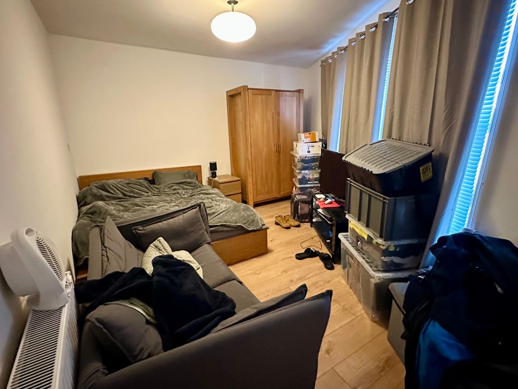 Property photo 2 of 6 Img_8074