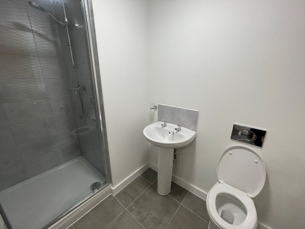 Property photo 2 of 4 Picture No. 15