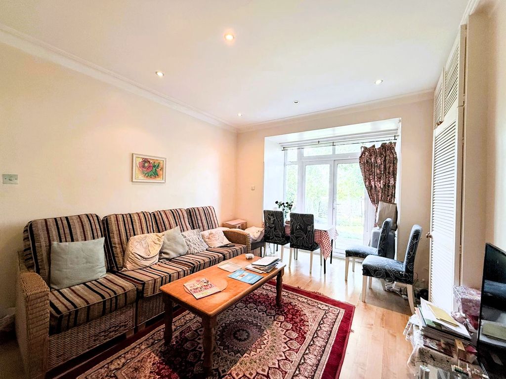 Property photo 3 of 10 N3 2Qn (6)