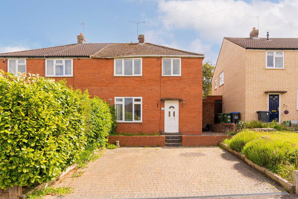 Property photo 1 of 22