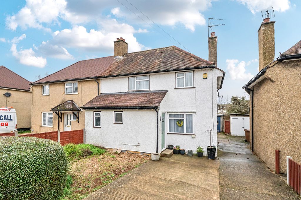 Property photo 1 of 21 1383671-2-692870F...