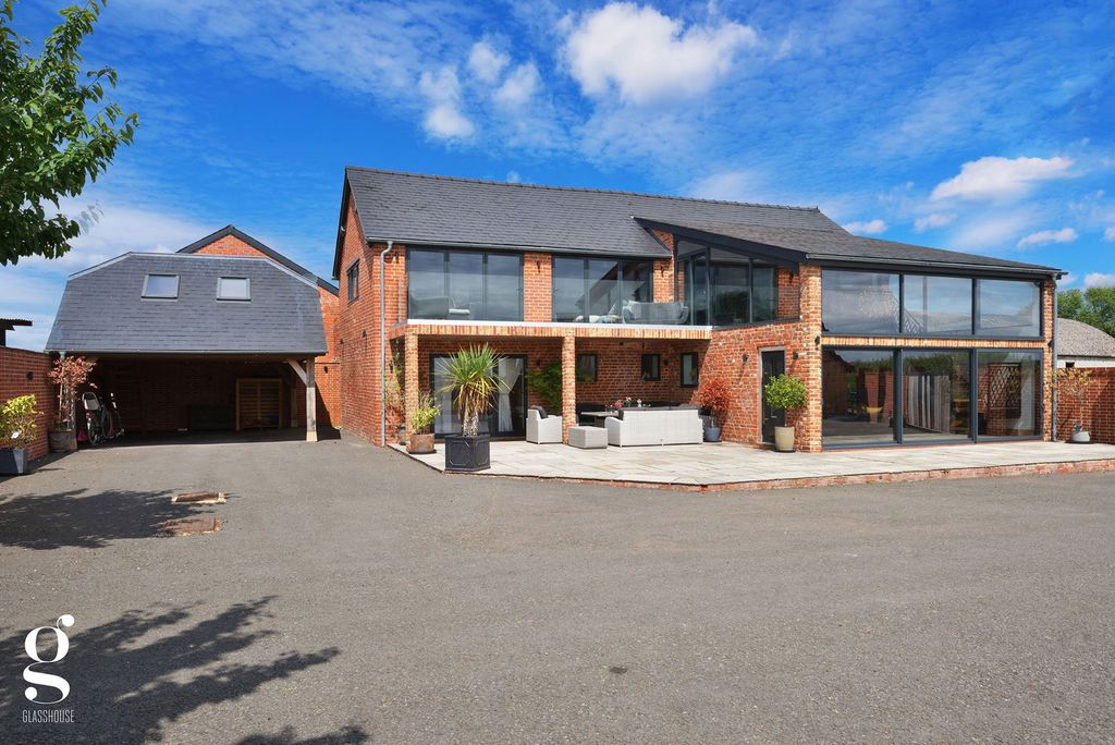 Property photo 1 of 70