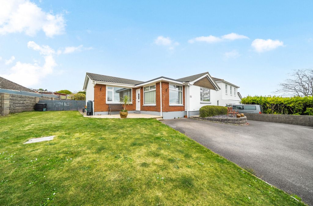 Property photo 1 of 24 1439833-11-69d7E3...