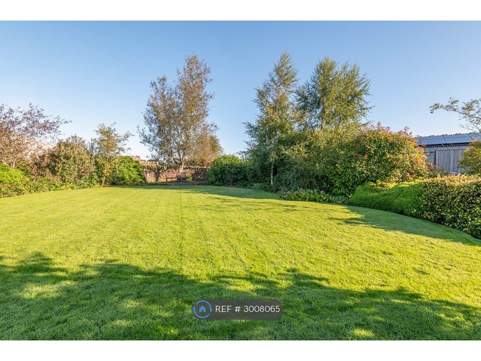 Property photo 3 of 15 Shared Garden Space