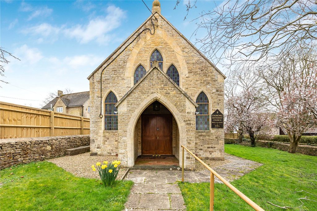 Property photo 2 of 11 Churchill Methodist