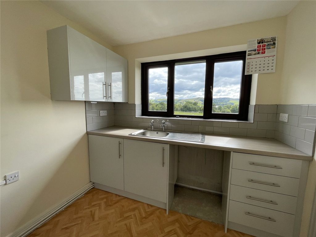 Property photo 2 of 7 Picture No. 03