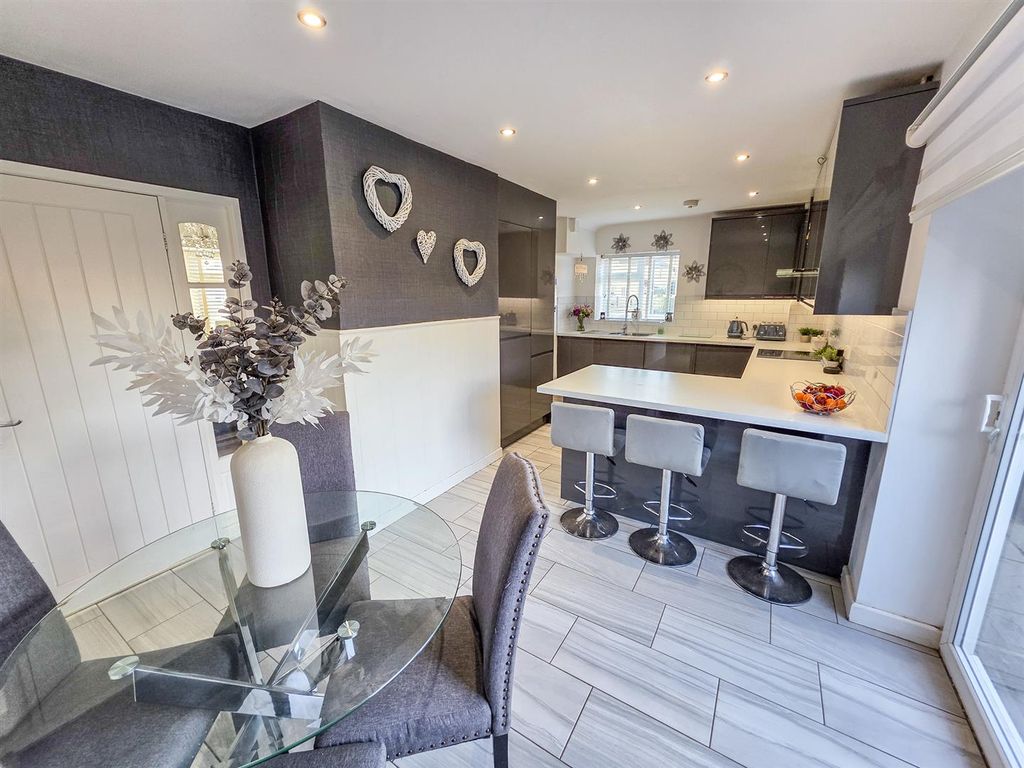 Property photo 2 of 27 20251104_111831.Jpg