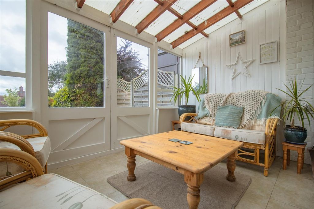 Additional image 25 of 3 bed semi-detached house for saleHolywell Road, Southam CV47