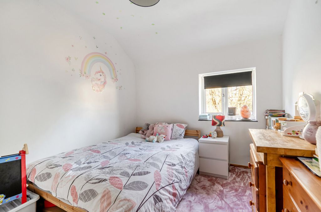 Property photo 1 of 25 1 - 1422171-10-69A568...