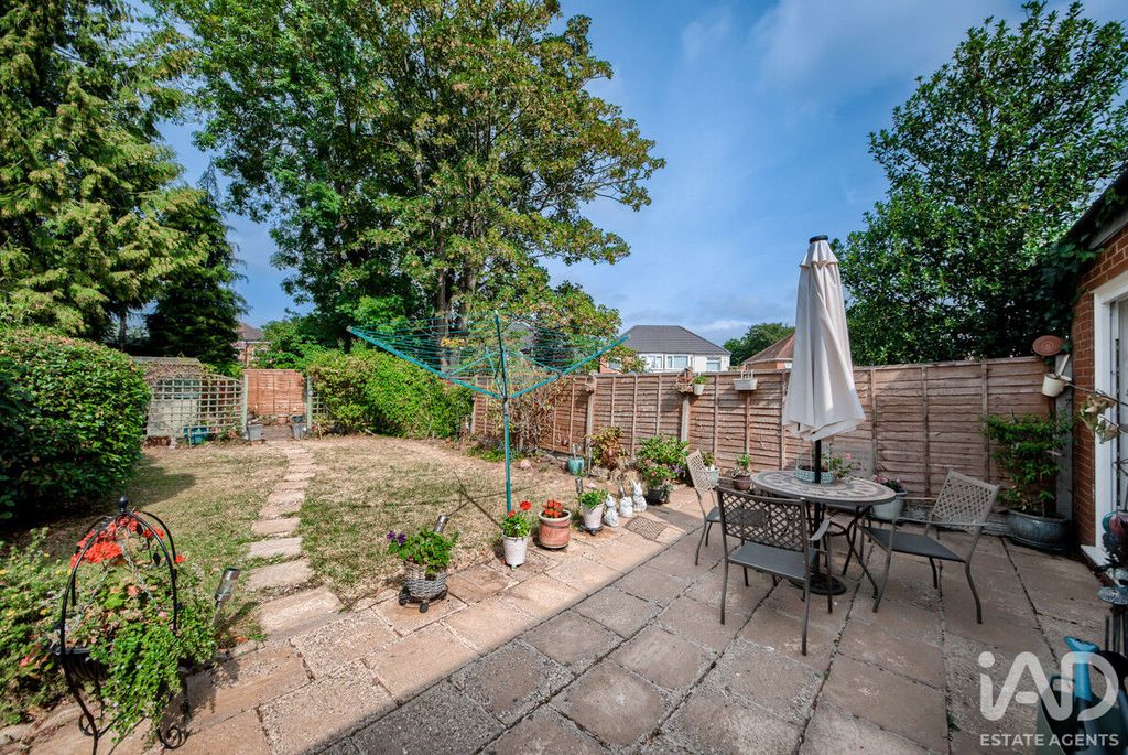 Property photo 2 of 23