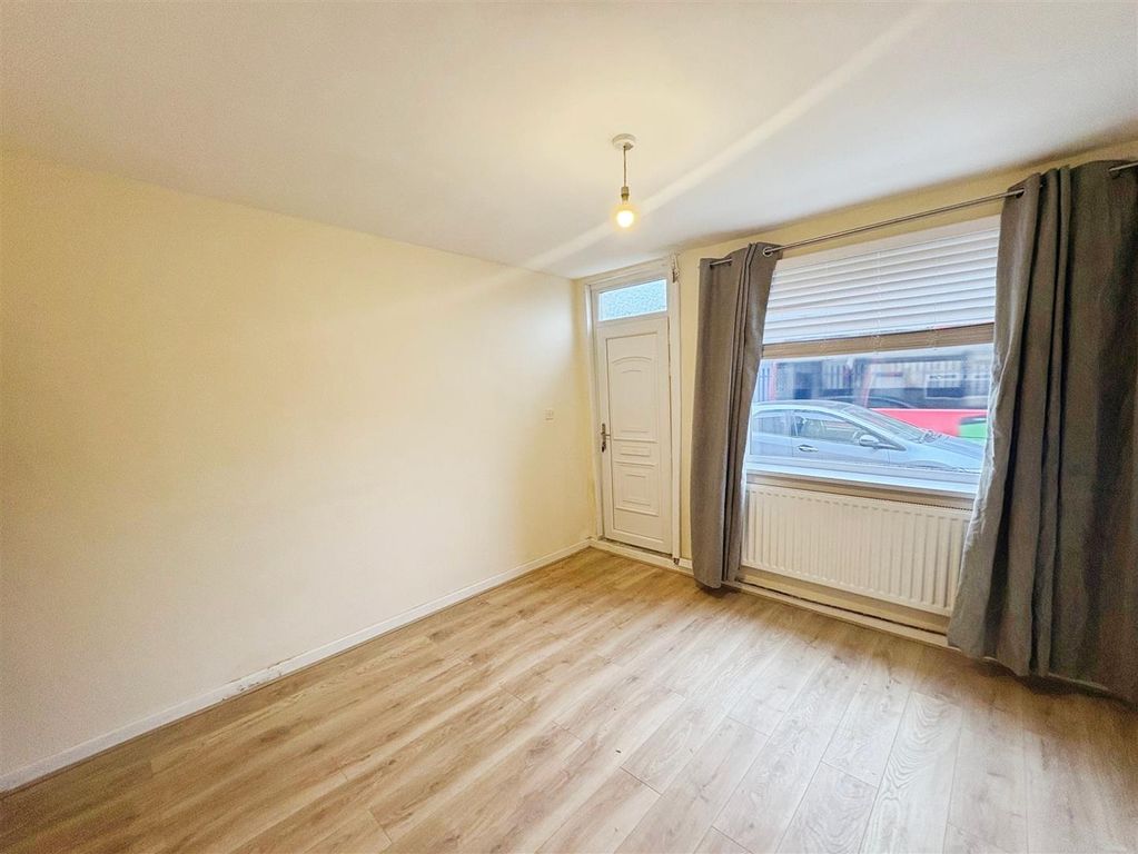 Property photo 3 of 14 Fb727A03-Img_6556.Jpeg