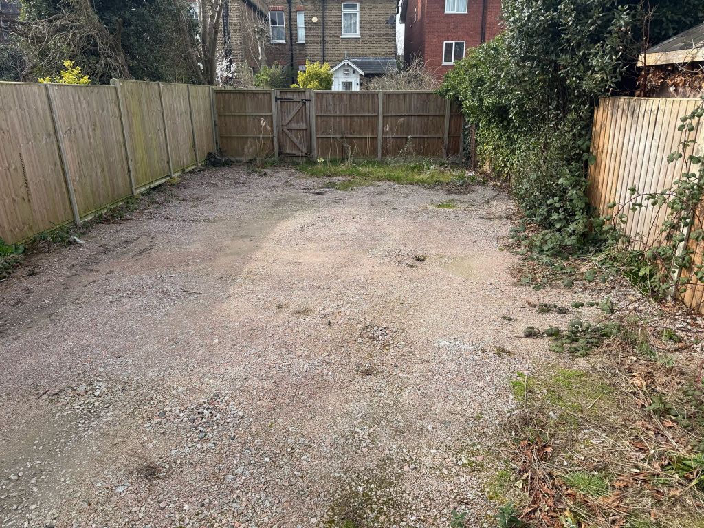 Property photo 2 of 3