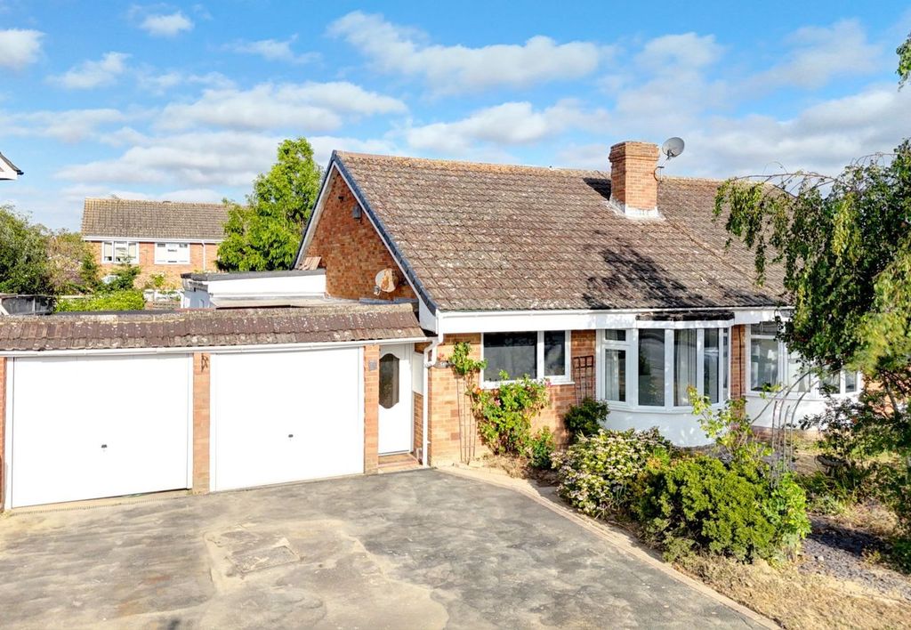 Property photo 1 of 27