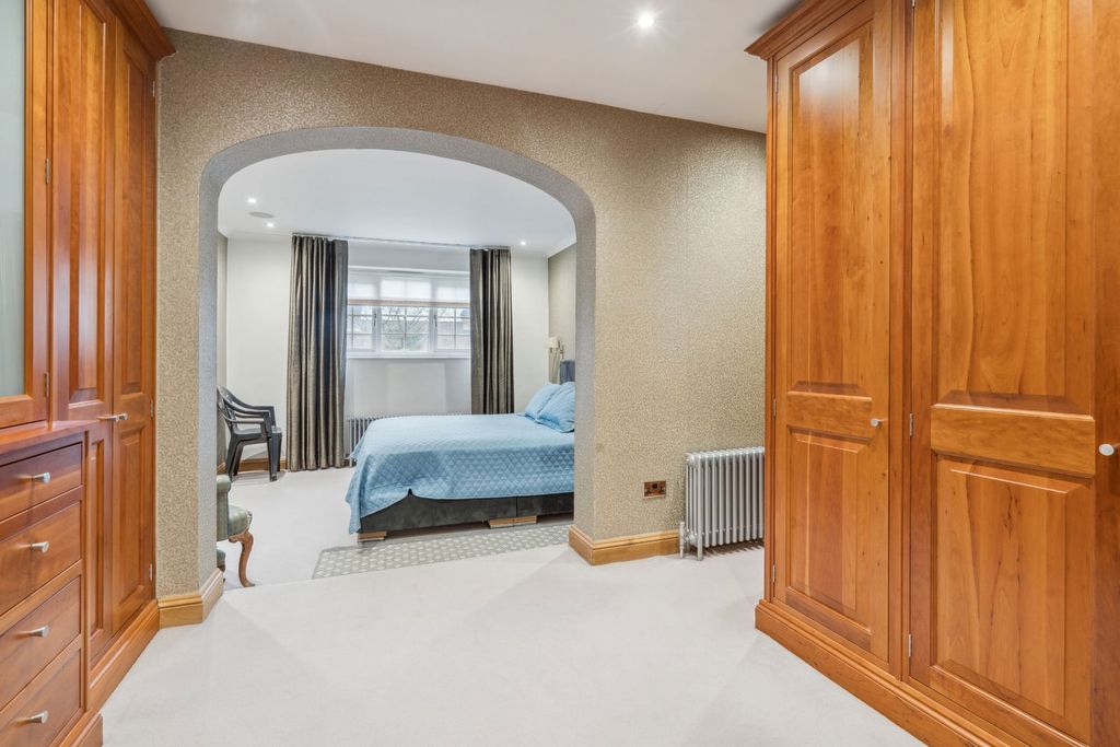 Additional image 15 of 6 bed detached house for saleSouth View Road, Pinner Hill HA5