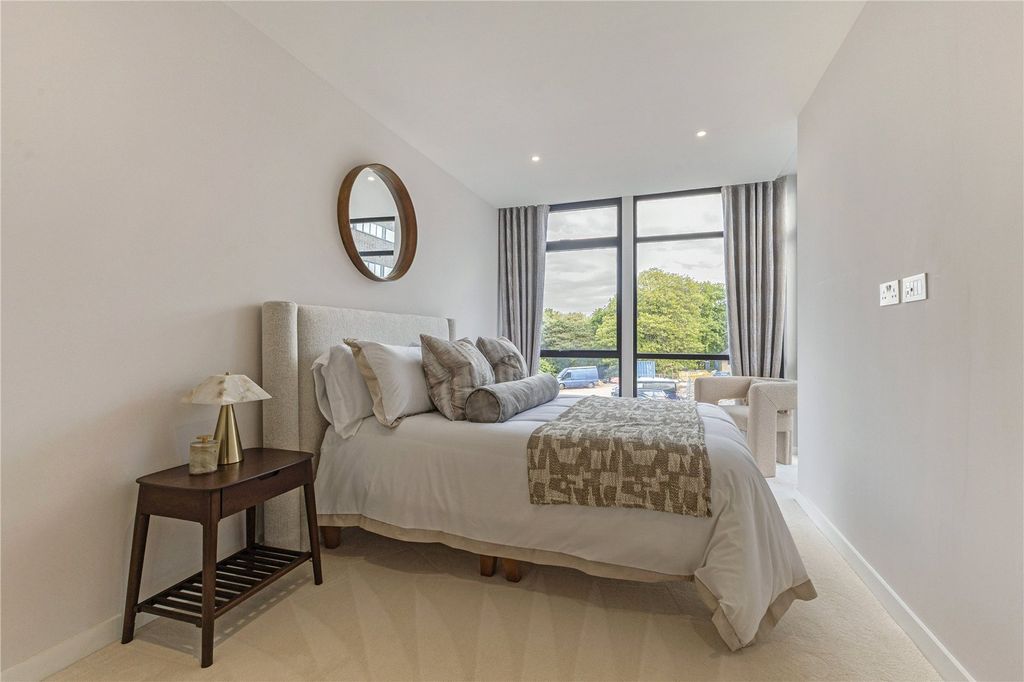 Additional image 6 of 3 bed flat for sale8 Moyana, Maritime Park, Newtown Road, Warsash SO31