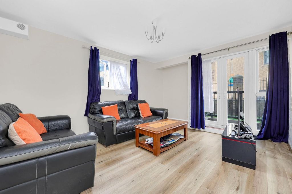 Property photo 2 of 14 1.Jpg