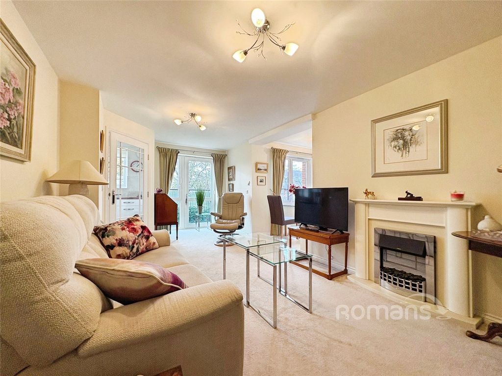 Property photo 2 of 15 Picture No. 06