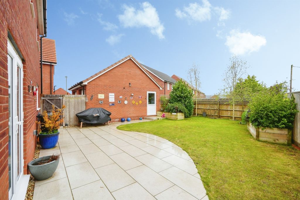 Additional image 10 of 5 bed detached house for saleBarberry Drive, Harwell, Didcot OX11