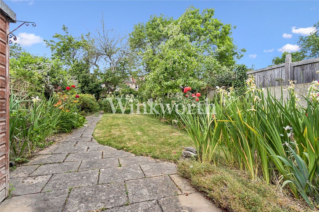 Property photo 3 of 16 Picture No. 08