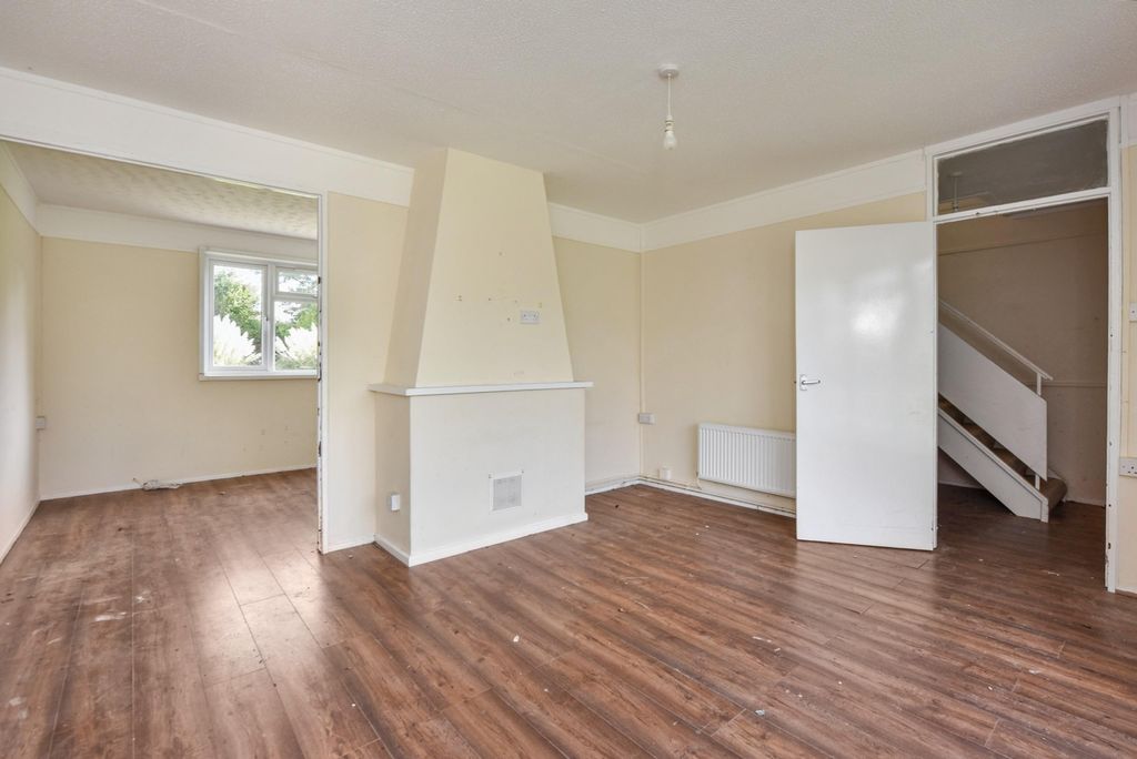 Property photo 2 of 15 20250930123634_Dsc_1695_Cjcvs.Jpg