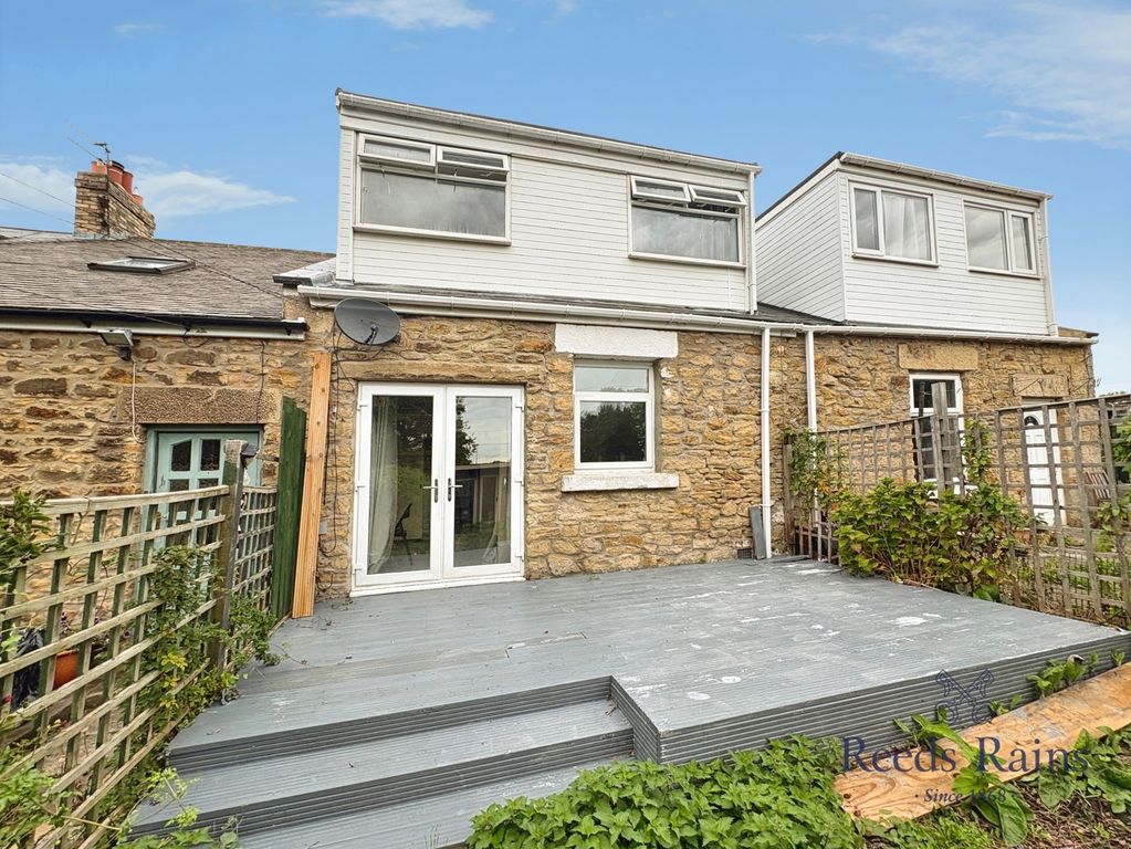 Property photo 1 of 11 Pbox-Img.Jpg