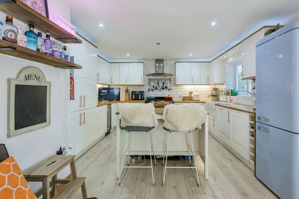 Additional image 5 of 4 bed detached house for saleLongwood Close, Plymouth PL7