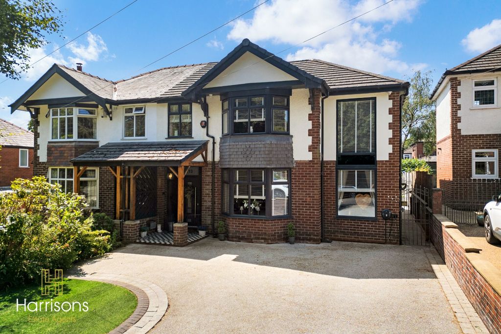 Property photo 1 of 42 5304190