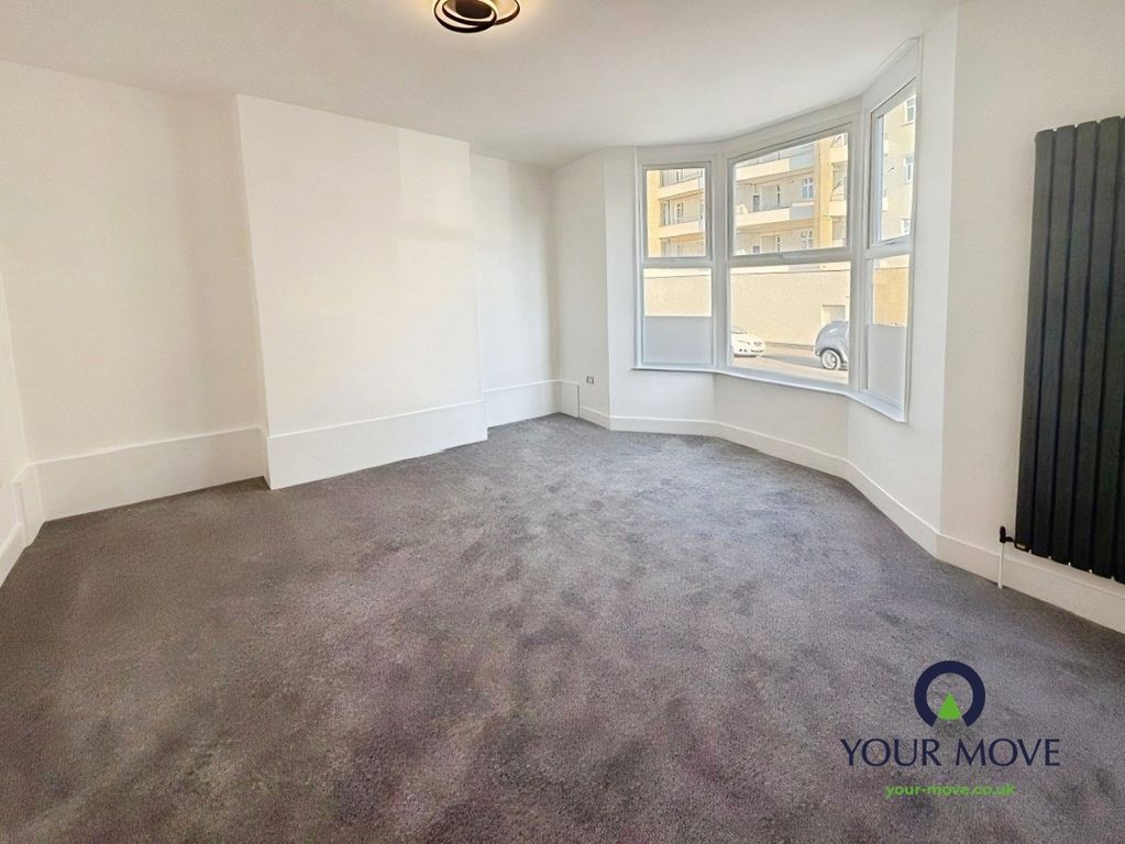 Property photo 3 of 21 Pbox-Img.Jpg