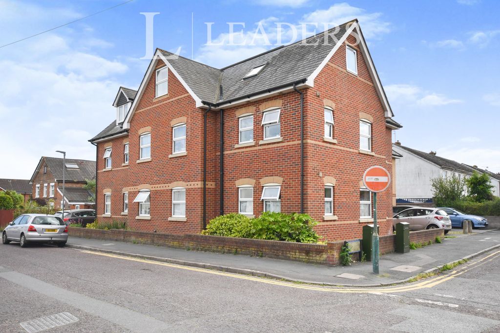 Property photo 1 of 9 Property Image