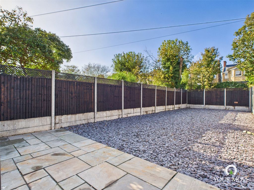 Property photo 3 of 31 Picture No. 33