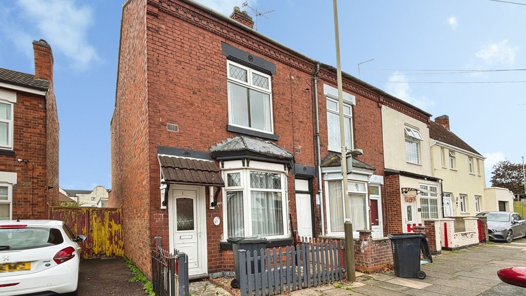 Property photo 1 of 12