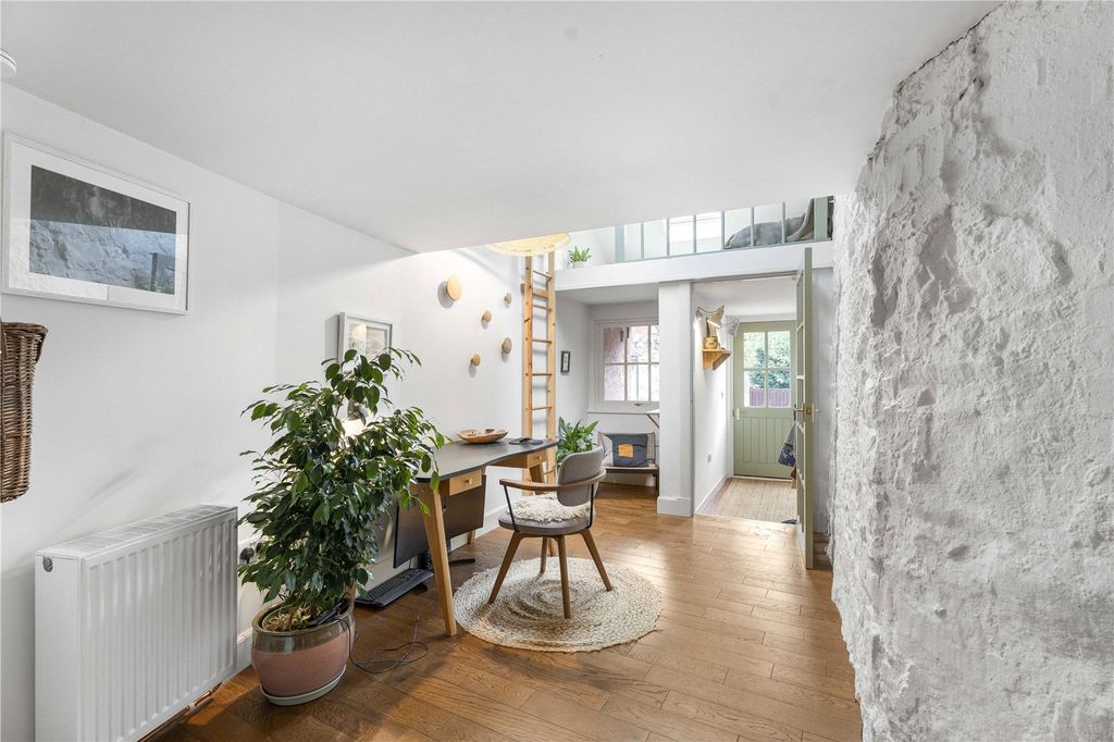 Property photo 2 of 21 Cappel Cottage