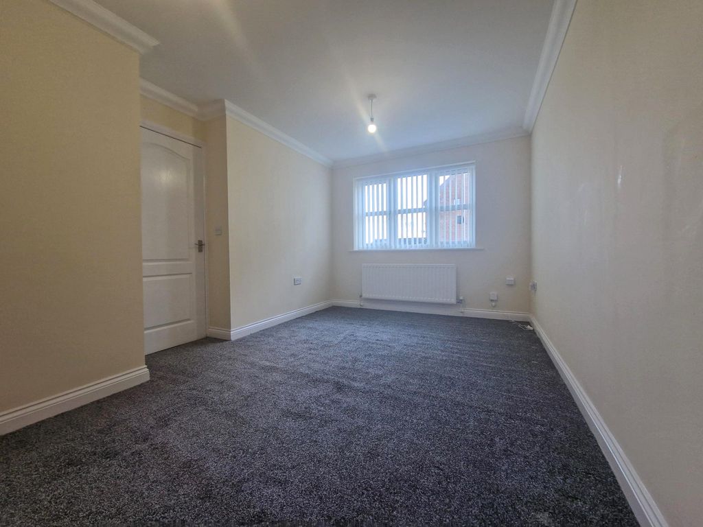 Property photo 3 of 7 Image