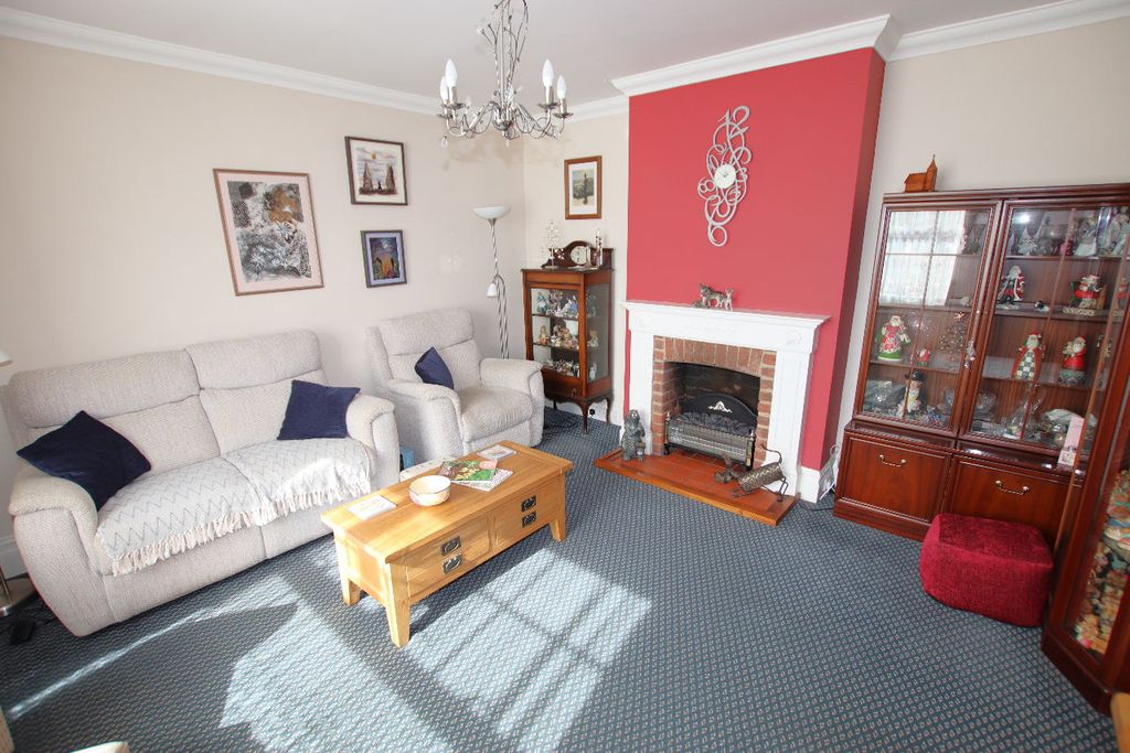 Property photo 3 of 36 Gallery