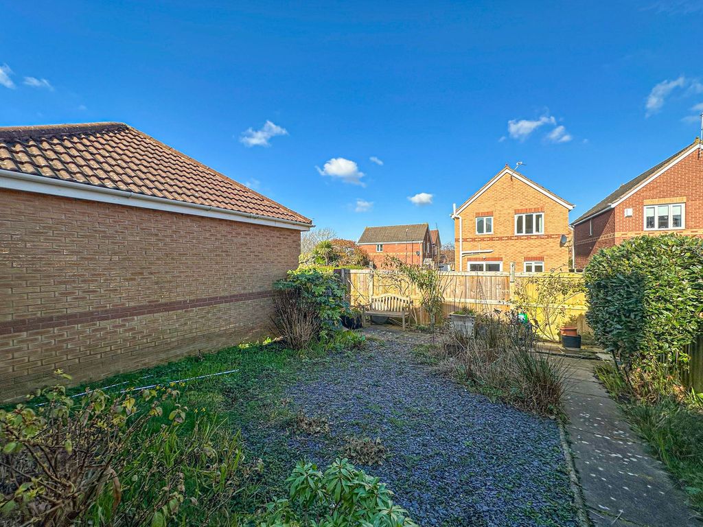 Property photo 3 of 22