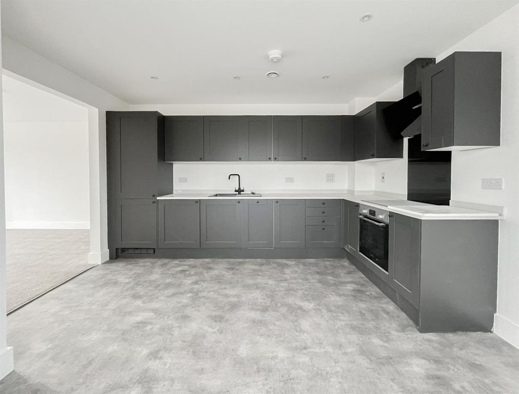 Property photo 2 of 16 3-6Fa901D5-5461-47A0-92F0-3C54F910CD3D.Jpg