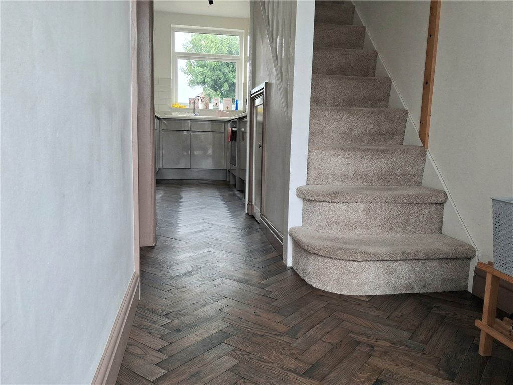 Property photo 2 of 15 Picture No. 08